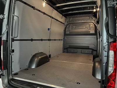 2025 Mercedes-Benz Sprinter Cargo Van 2500 Standard Roof I4 Diesel HO 144 AWD
