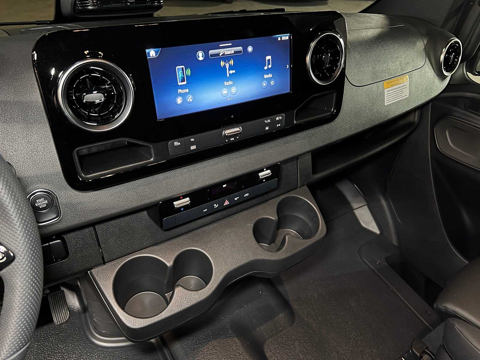 2025 Mercedes-Benz Sprinter Cargo Van 2500 Standard Roof I4 Diesel HO 144 AWD