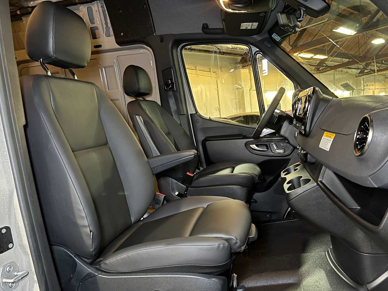 2026 Mercedes-Benz Sprinter 2500 Standard Roof I4 Diesel HO 144" AWD