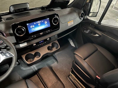 2026 Mercedes-Benz Sprinter 2500 Standard Roof I4 Diesel HO 144" AWD