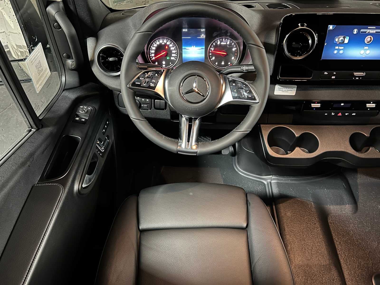 2026 Mercedes-Benz Sprinter 2500 Standard Roof I4 Diesel HO 144" AWD