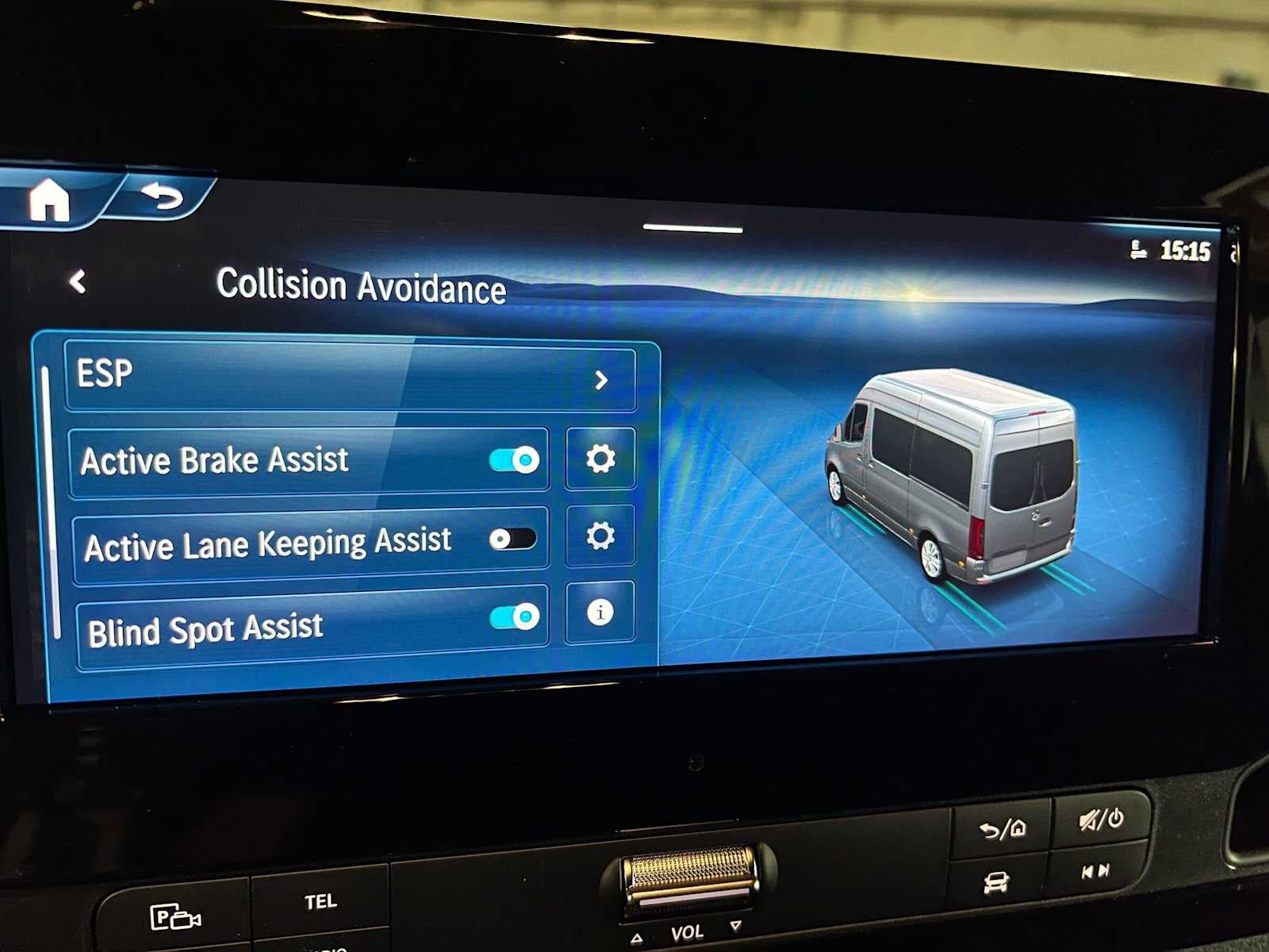 2026 Mercedes-Benz Sprinter 2500 Standard Roof I4 Diesel HO 144 AWD