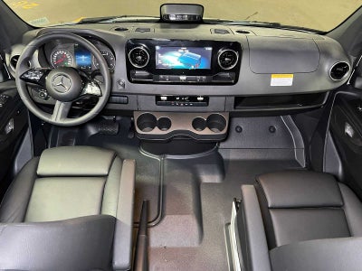 2025 Mercedes-Benz Sprinter Cargo 2500 Standard Roof I4 Diesel HO 144 AWD