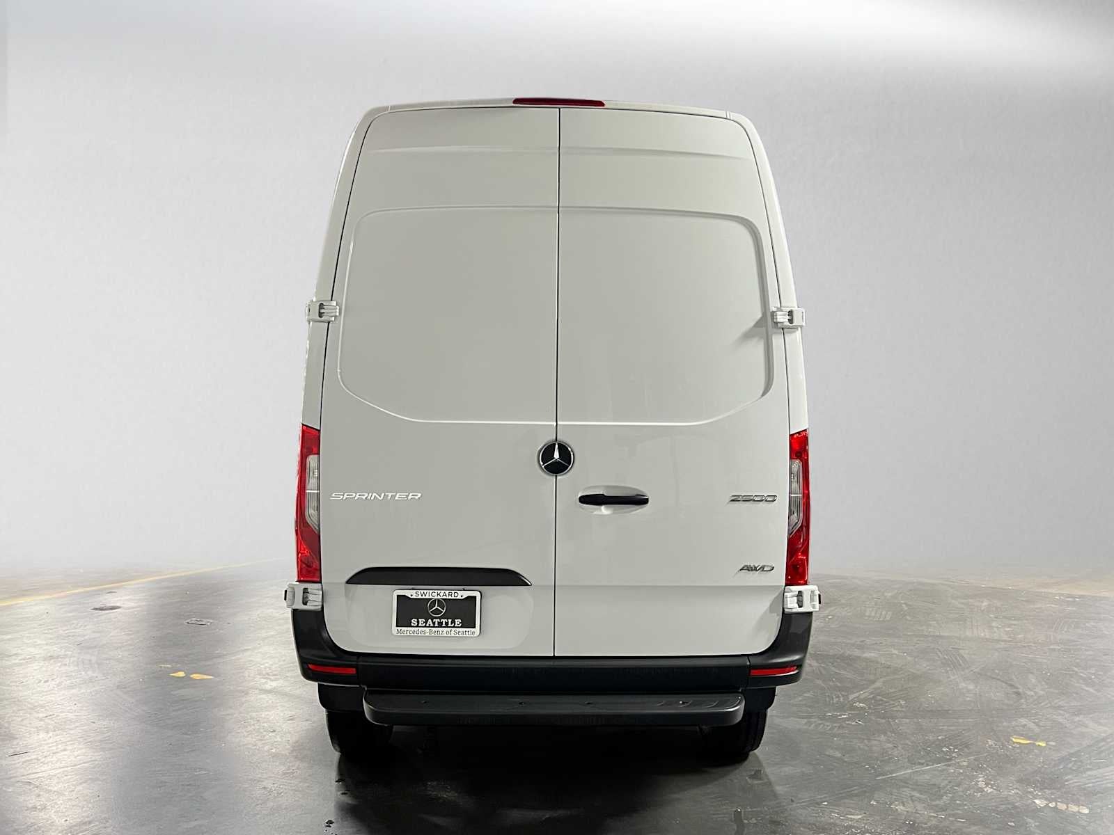 2025 Mercedes-Benz Sprinter Cargo 2500 Standard Roof I4 Diesel HO 144 AWD