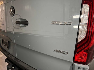 2026 Mercedes-Benz Sprinter 2500 Standard Roof I4 Diesel HO 144 AWD