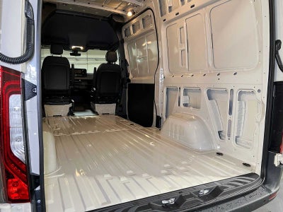 2027 Mercedes-Benz Sprinter Cargo 2500 Standard Roof I4 Diesel HO 144 AWD