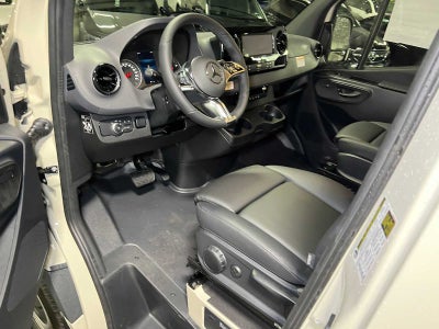 2027 Mercedes-Benz Sprinter Cargo 2500 Standard Roof I4 Diesel HO 144 AWD