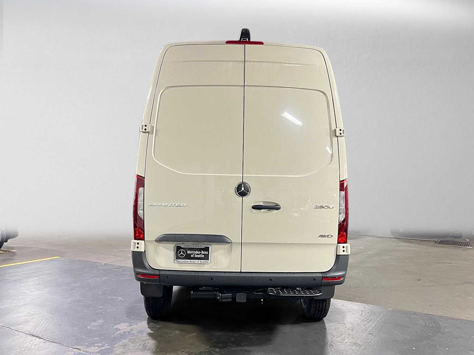 2027 Mercedes-Benz Sprinter Cargo 2500 Standard Roof I4 Diesel HO 144 AWD