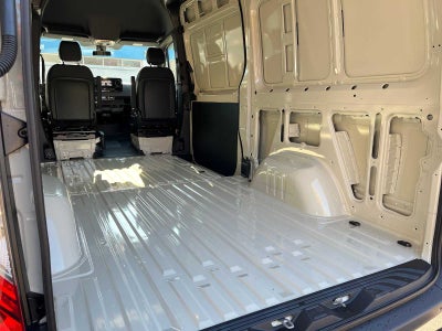 2027 Mercedes-Benz Sprinter Cargo 2500 Standard Roof I4 Diesel HO 144 AWD