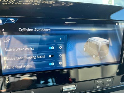 2027 Mercedes-Benz Sprinter Cargo 2500 Standard Roof I4 Diesel HO 144 AWD