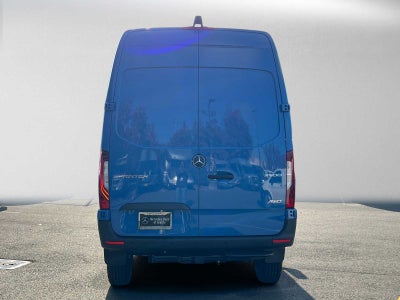 2027 Mercedes-Benz Sprinter Cargo 2500 Standard Roof I4 Diesel HO 144 AWD