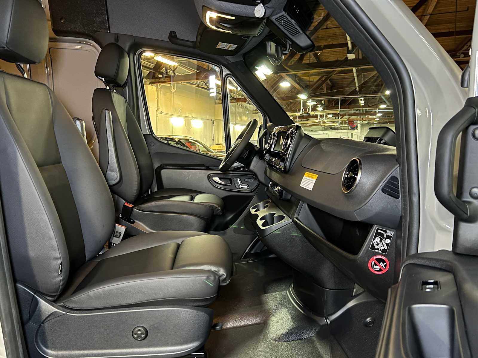 2026 Mercedes-Benz Sprinter 2500 Standard Roof I4 Diesel HO 144" AWD