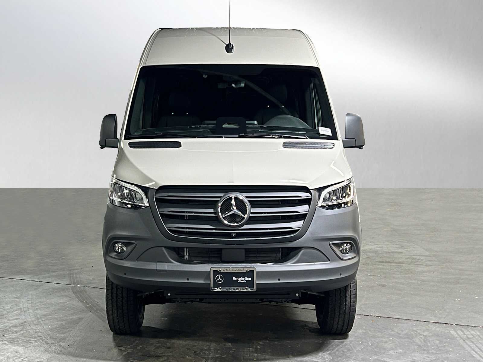 2026 Mercedes-Benz Sprinter 2500 Standard Roof I4 Diesel HO 144" AWD