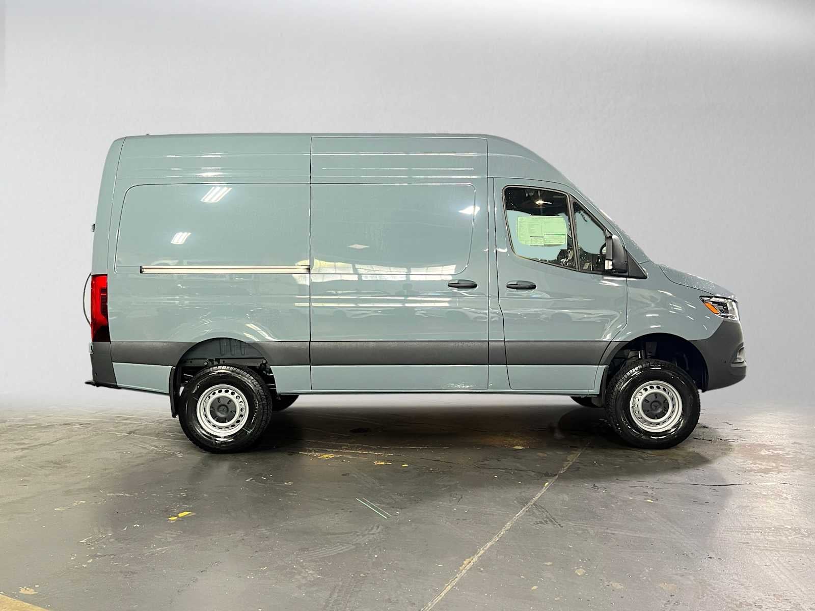 2026 Mercedes-Benz Sprinter Cargo 2500 Standard Roof I4 Diesel HO 144 AWD