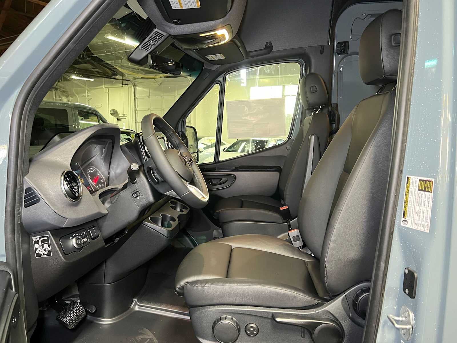 2026 Mercedes-Benz Sprinter Cargo 2500 Standard Roof I4 Diesel HO 144 AWD