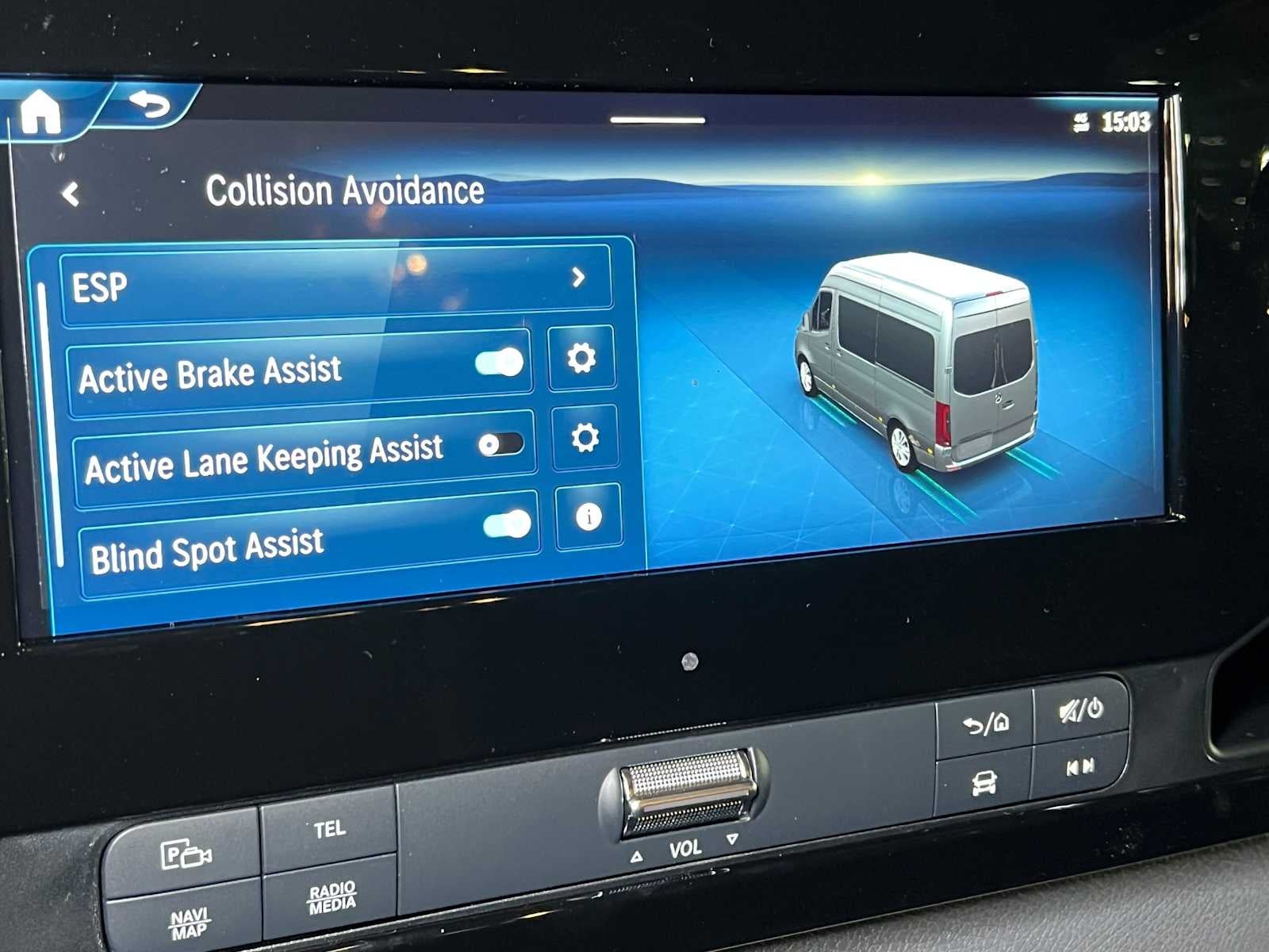 2026 Mercedes-Benz Sprinter Cargo 2500 Standard Roof I4 Diesel HO 144 AWD