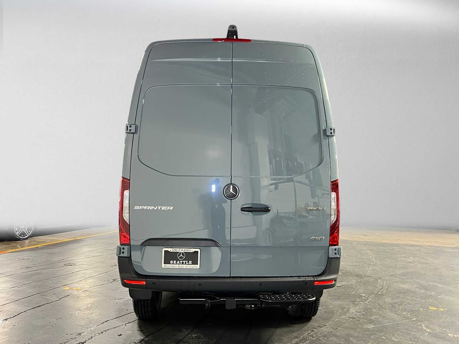 2026 Mercedes-Benz Sprinter Cargo 2500 Standard Roof I4 Diesel HO 144 AWD