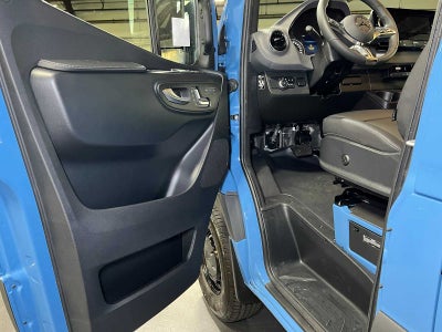 2027 Mercedes-Benz Sprinter Cargo 2500 Standard Roof I4 Diesel HO 144 AWD