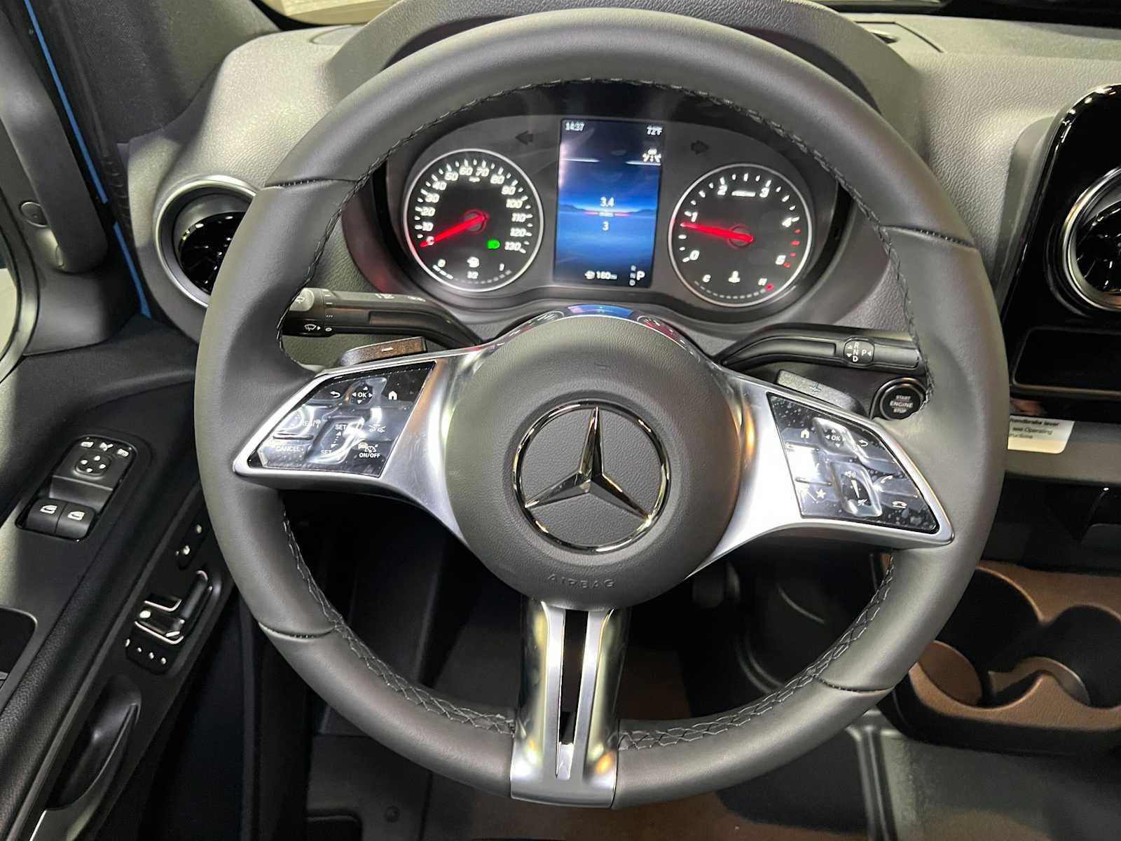 2027 Mercedes-Benz Sprinter Cargo 2500 Standard Roof I4 Diesel HO 144 AWD
