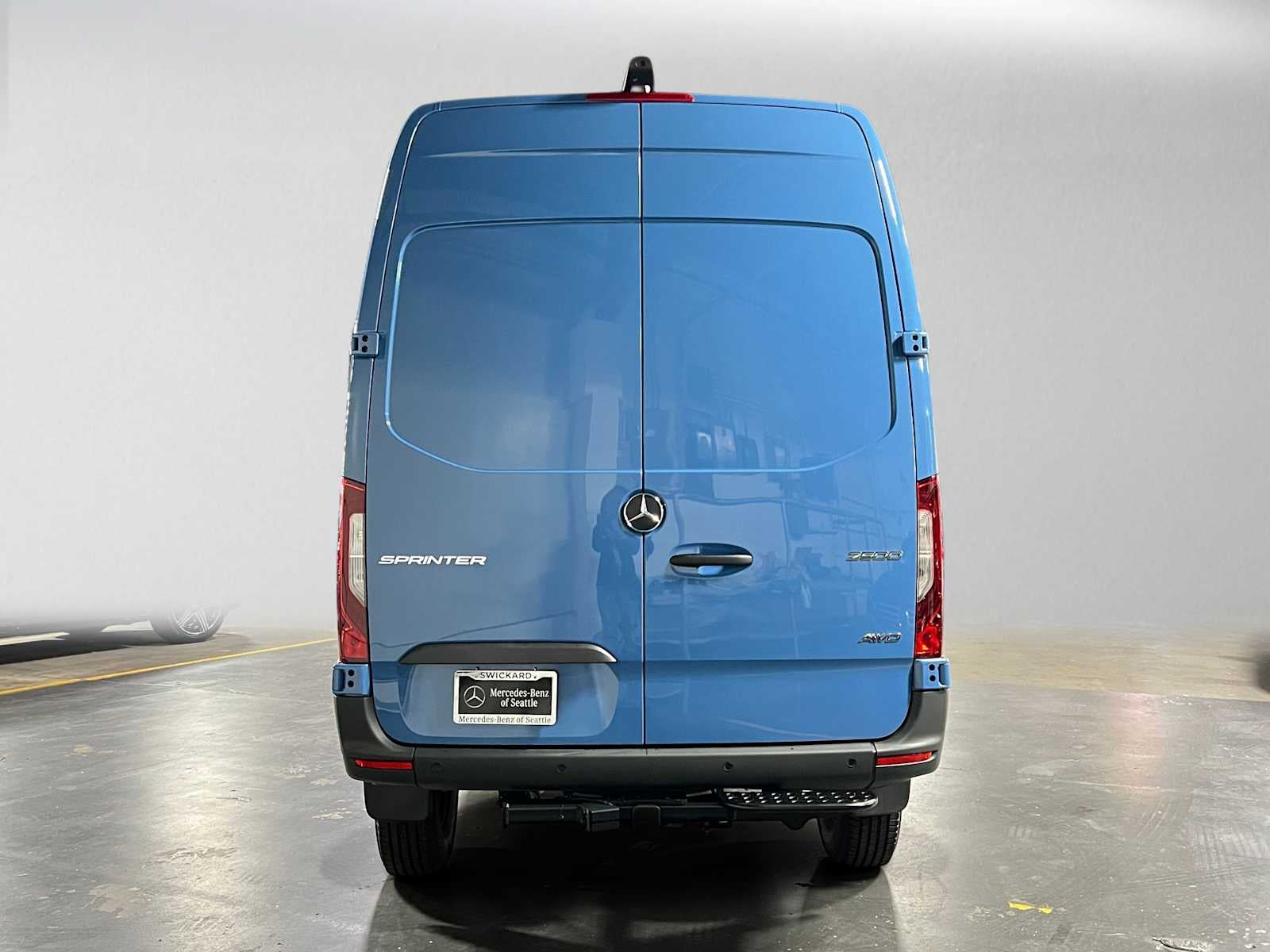 2027 Mercedes-Benz Sprinter Cargo 2500 Standard Roof I4 Diesel HO 144 AWD