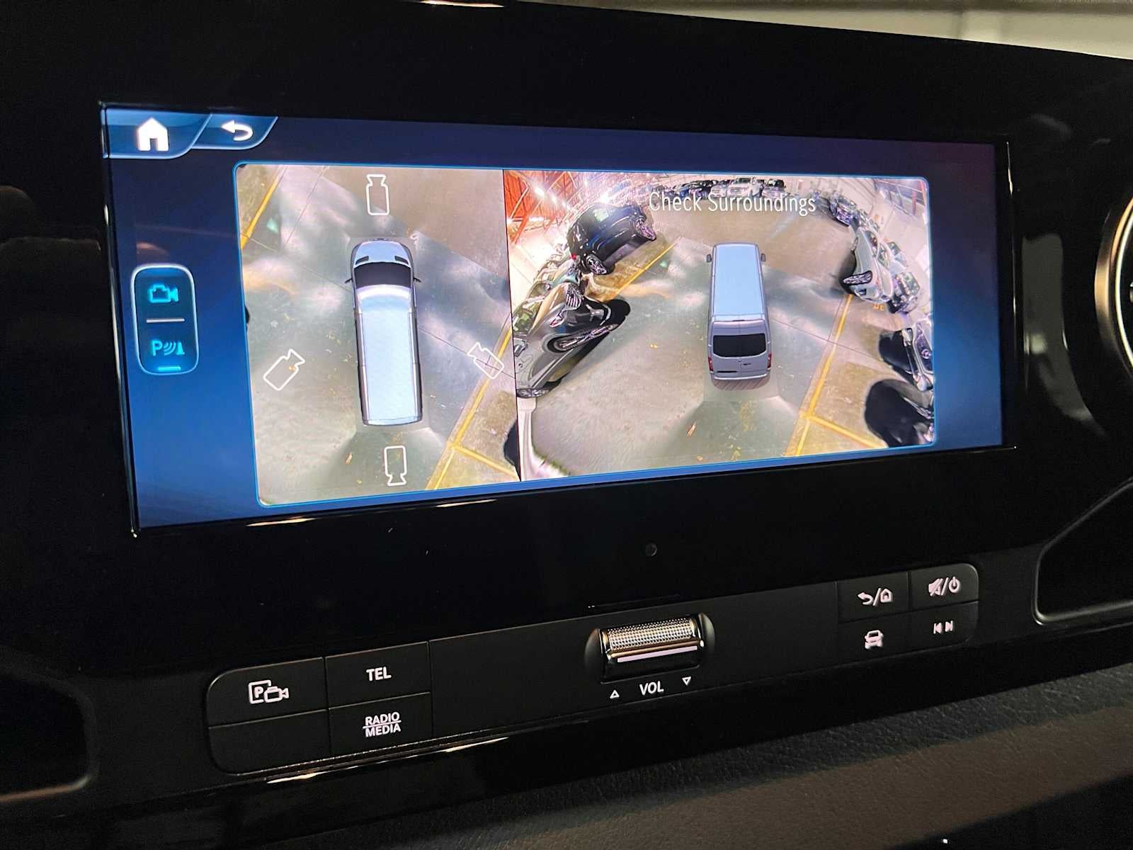 2027 Mercedes-Benz Sprinter Cargo 2500 Standard Roof I4 Diesel HO 144 AWD