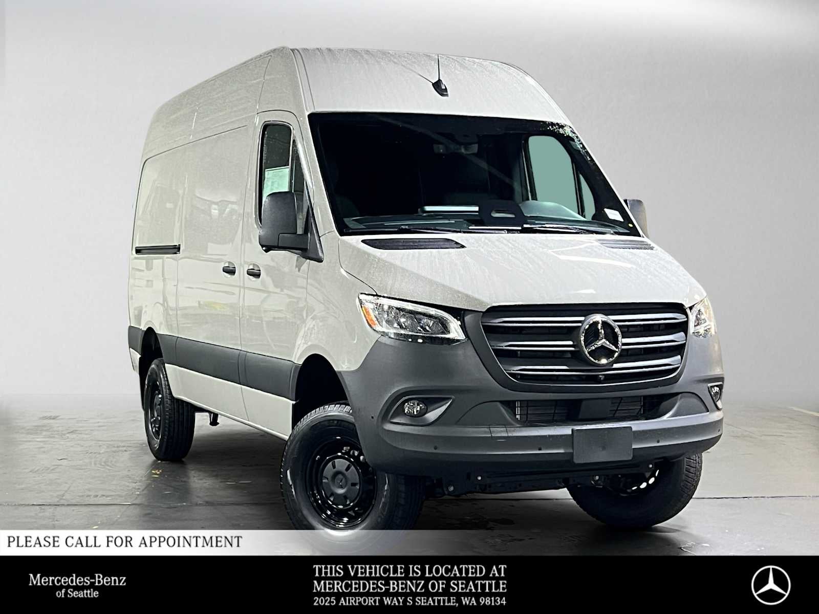 2027 Mercedes-Benz Sprinter Cargo 2500 Standard Roof I4 Diesel HO 144 AWD