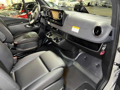 2027 Mercedes-Benz Sprinter Cargo 2500 Standard Roof I4 Diesel HO 144 AWD