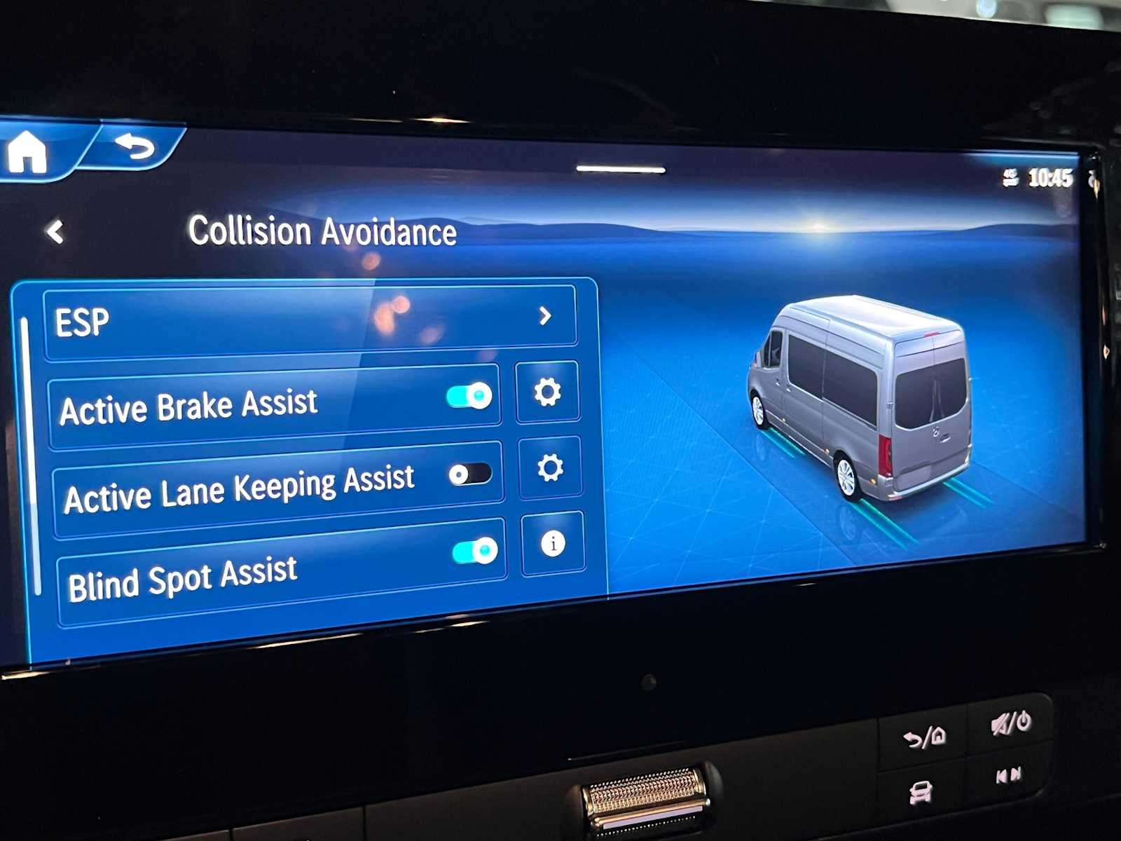 2027 Mercedes-Benz Sprinter Cargo 2500 Standard Roof I4 Diesel HO 144 AWD