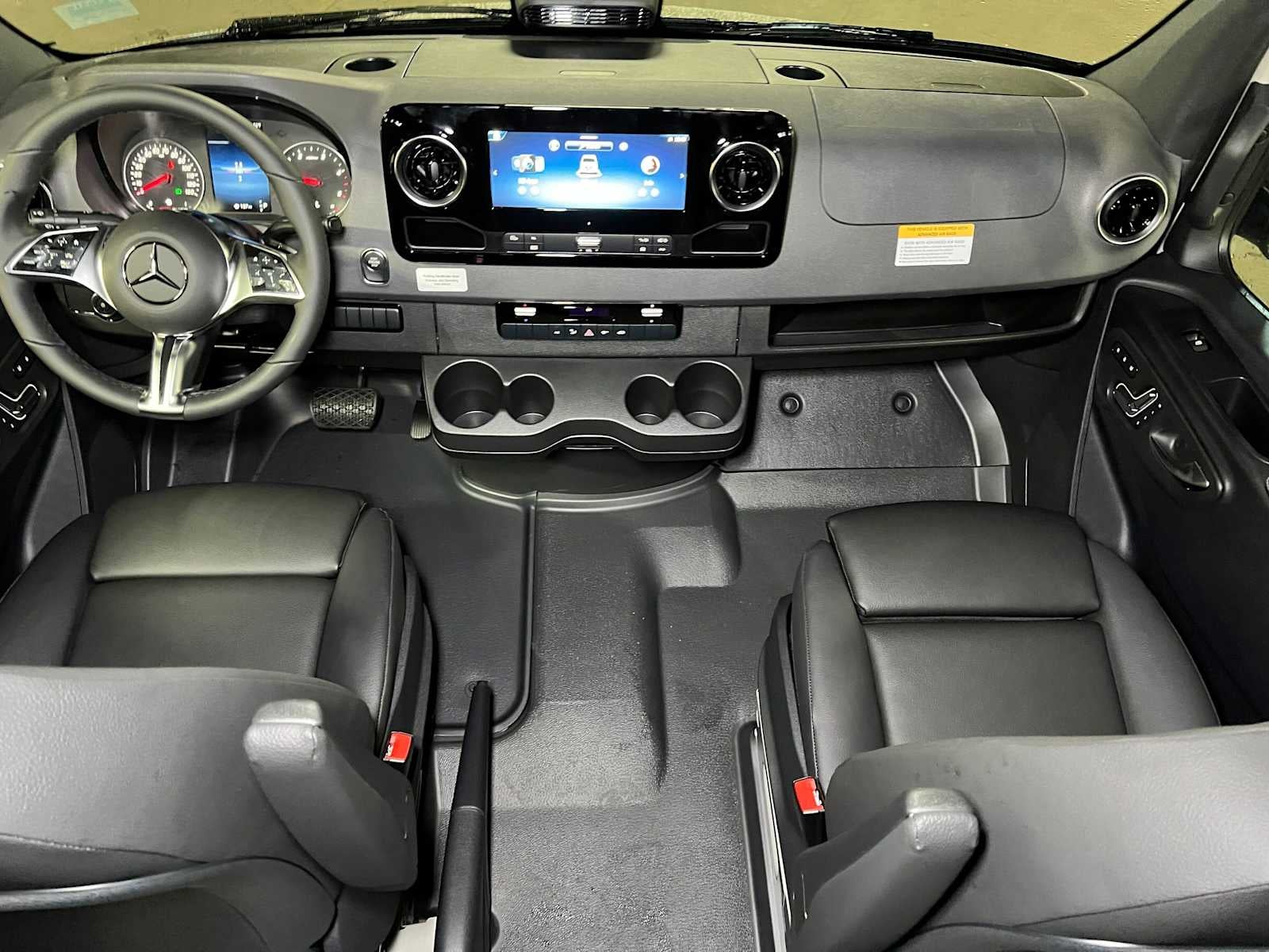 2027 Mercedes-Benz Sprinter Cargo 2500 Standard Roof I4 Diesel HO 144 AWD