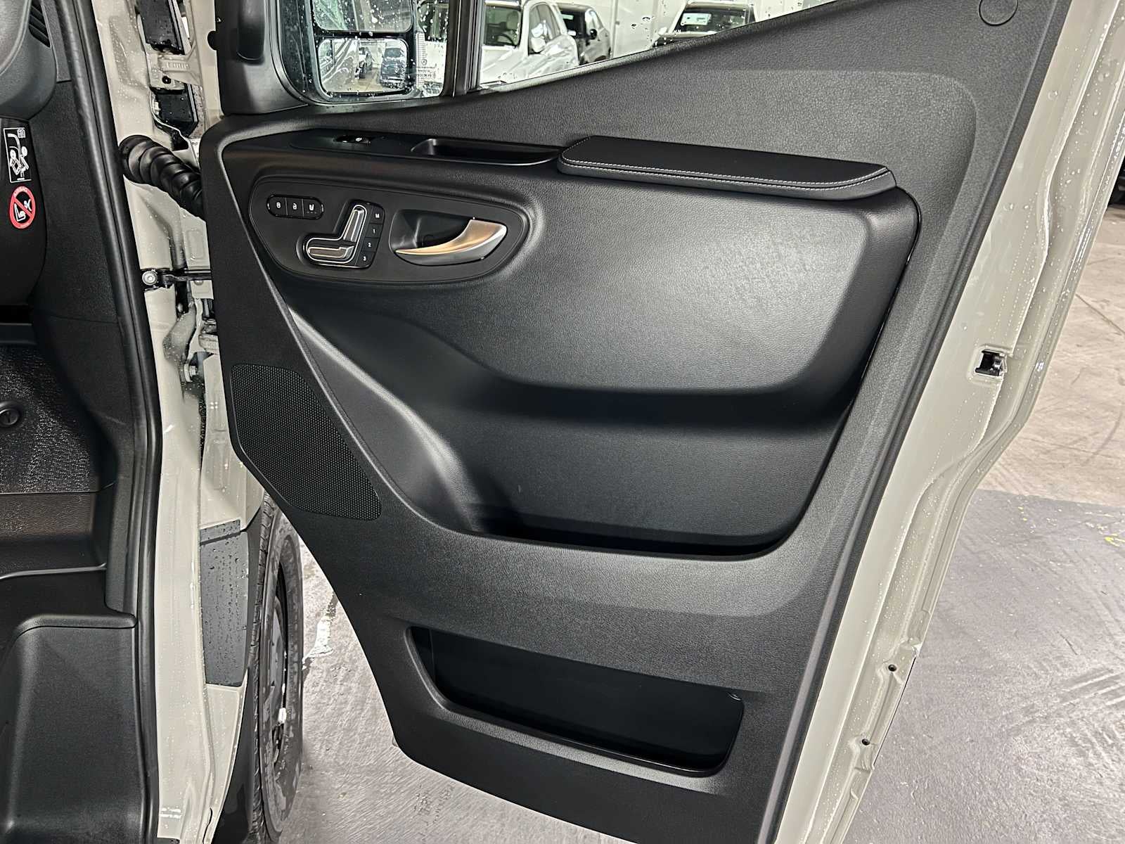 2026 Mercedes-Benz Sprinter 2500 Standard Roof I4 Diesel HO 144" AWD