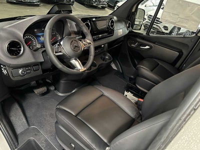 2026 Mercedes-Benz Sprinter 2500 Standard Roof I4 Diesel HO 144" AWD