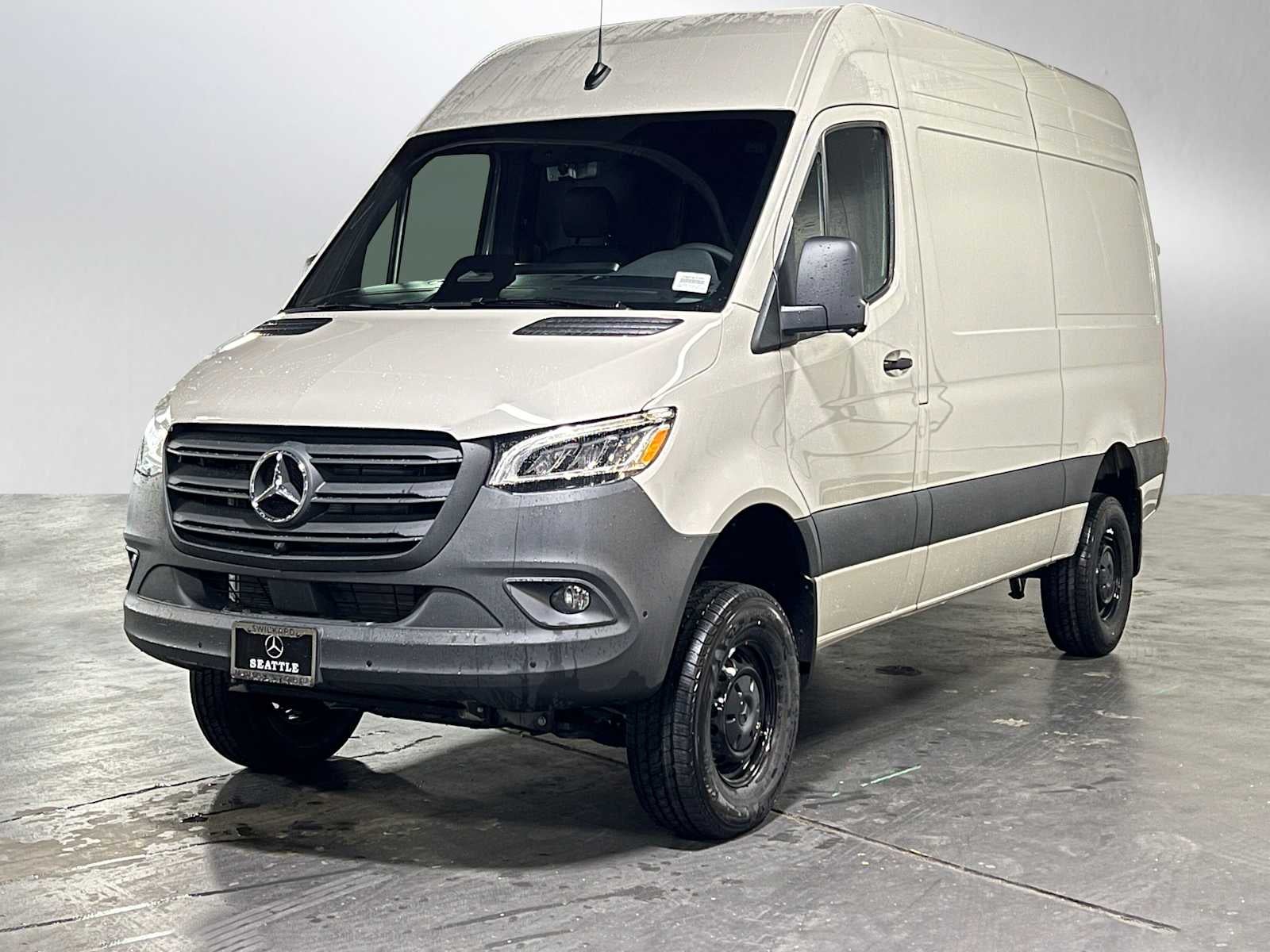 2026 Mercedes-Benz Sprinter 2500 Standard Roof I4 Diesel HO 144" AWD