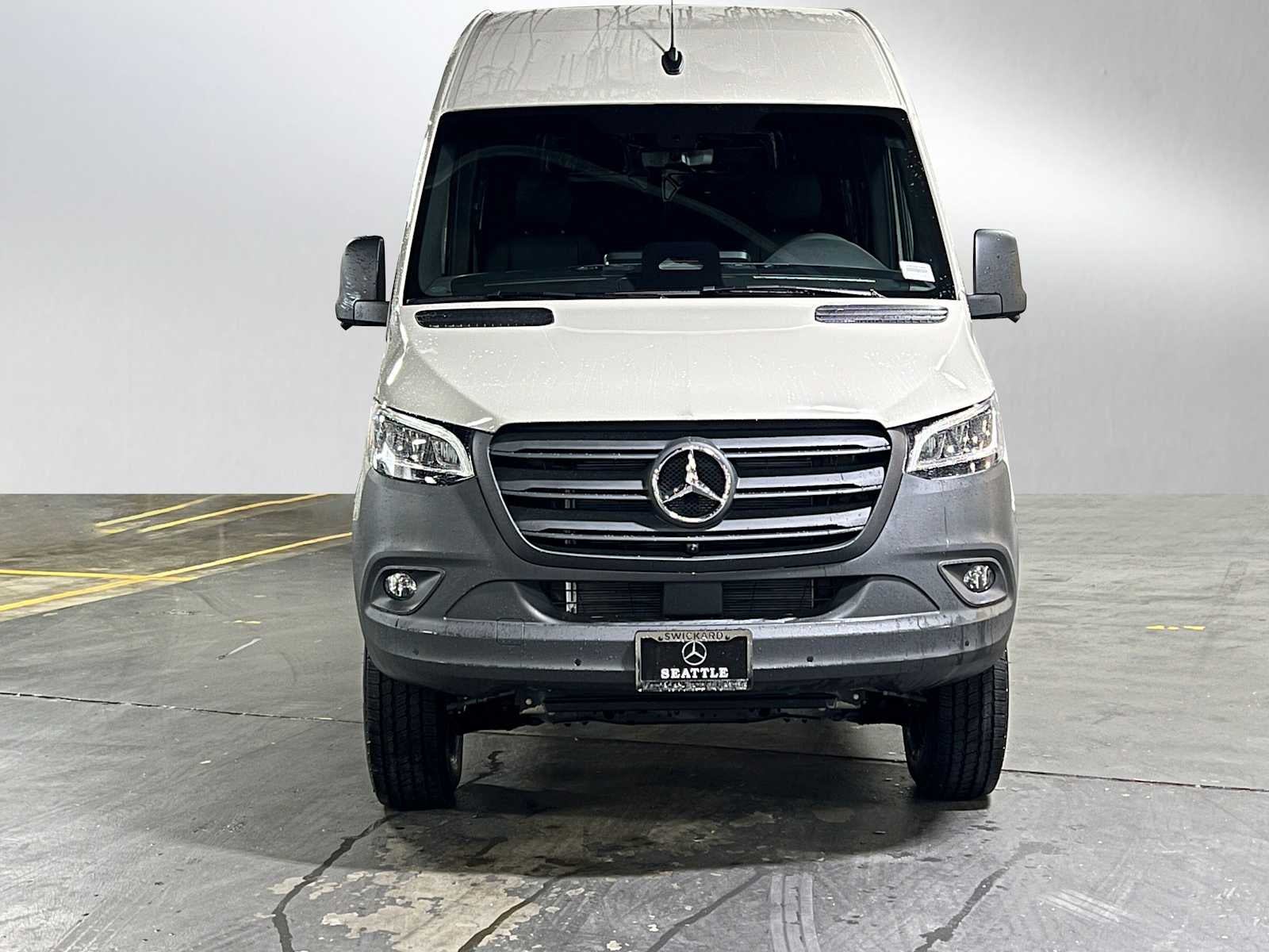 2026 Mercedes-Benz Sprinter 2500 Standard Roof I4 Diesel HO 144" AWD