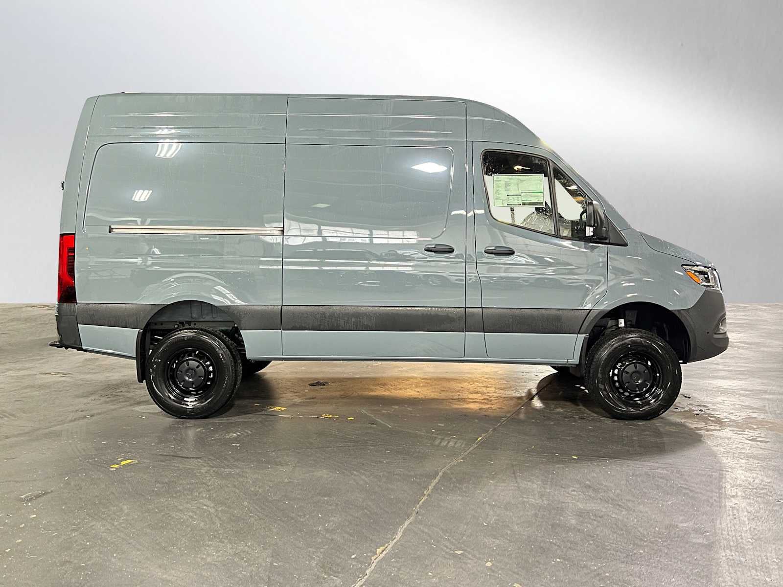 2026 Mercedes-Benz Sprinter 2500 Standard Roof I4 Diesel HO 144" AWD