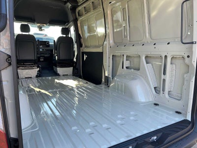 2027 Mercedes-Benz Sprinter Cargo 2500 Standard Roof I4 Diesel HO 144 AWD