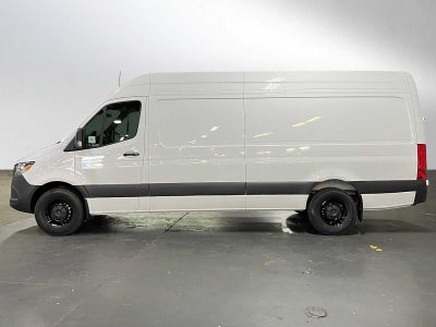 2025 Mercedes-Benz Sprinter Cargo Van 2500 High Roof I4 Diesel HO 170 RWD