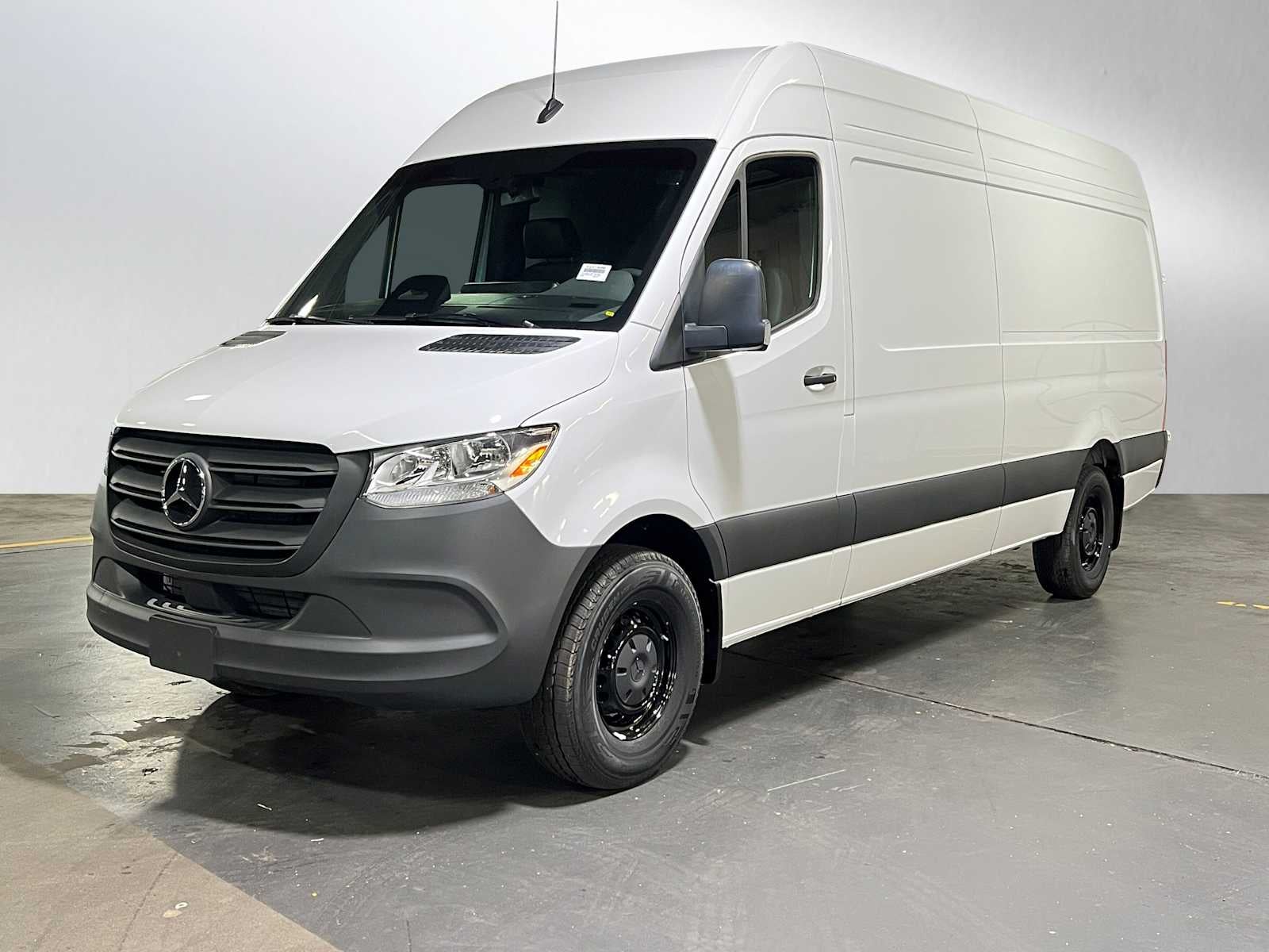 2025 Mercedes-Benz Sprinter Cargo Van 2500 High Roof I4 Diesel HO 170 RWD