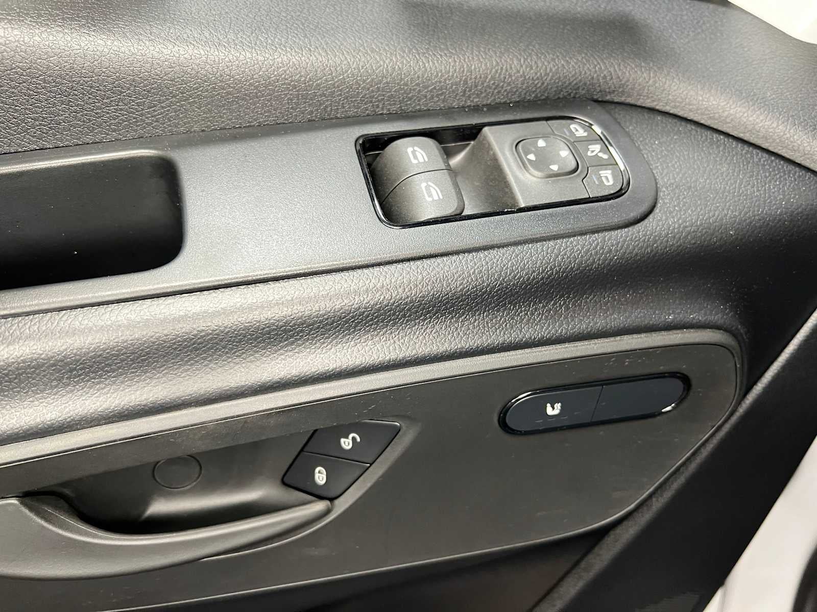 2025 Mercedes-Benz Sprinter Cargo Van 2500 High Roof I4 Diesel HO 170 RWD