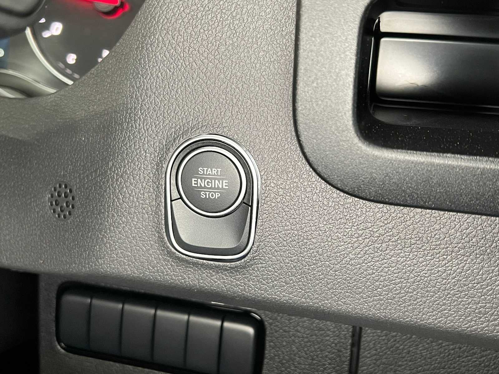 2025 Mercedes-Benz Sprinter Cargo Van 2500 High Roof I4 Diesel HO 170 RWD