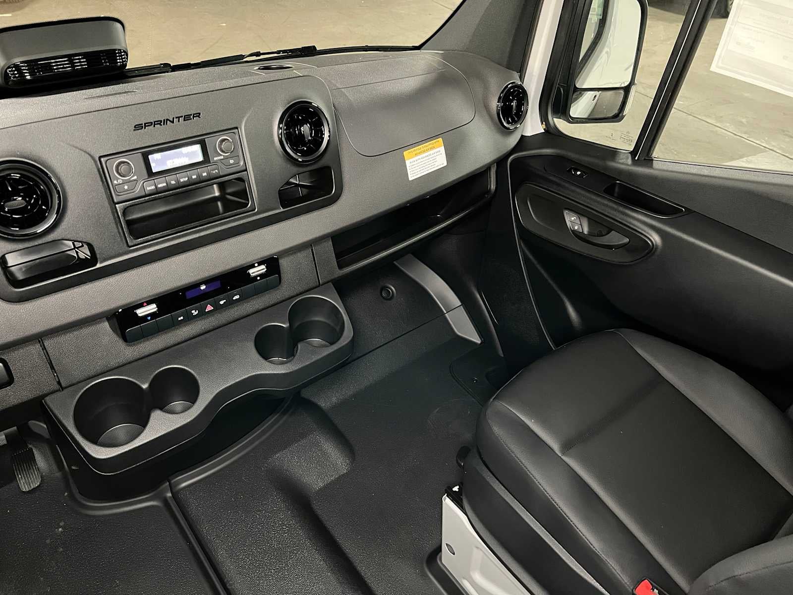 2025 Mercedes-Benz Sprinter Cargo Van 2500 High Roof I4 Diesel HO 170 RWD