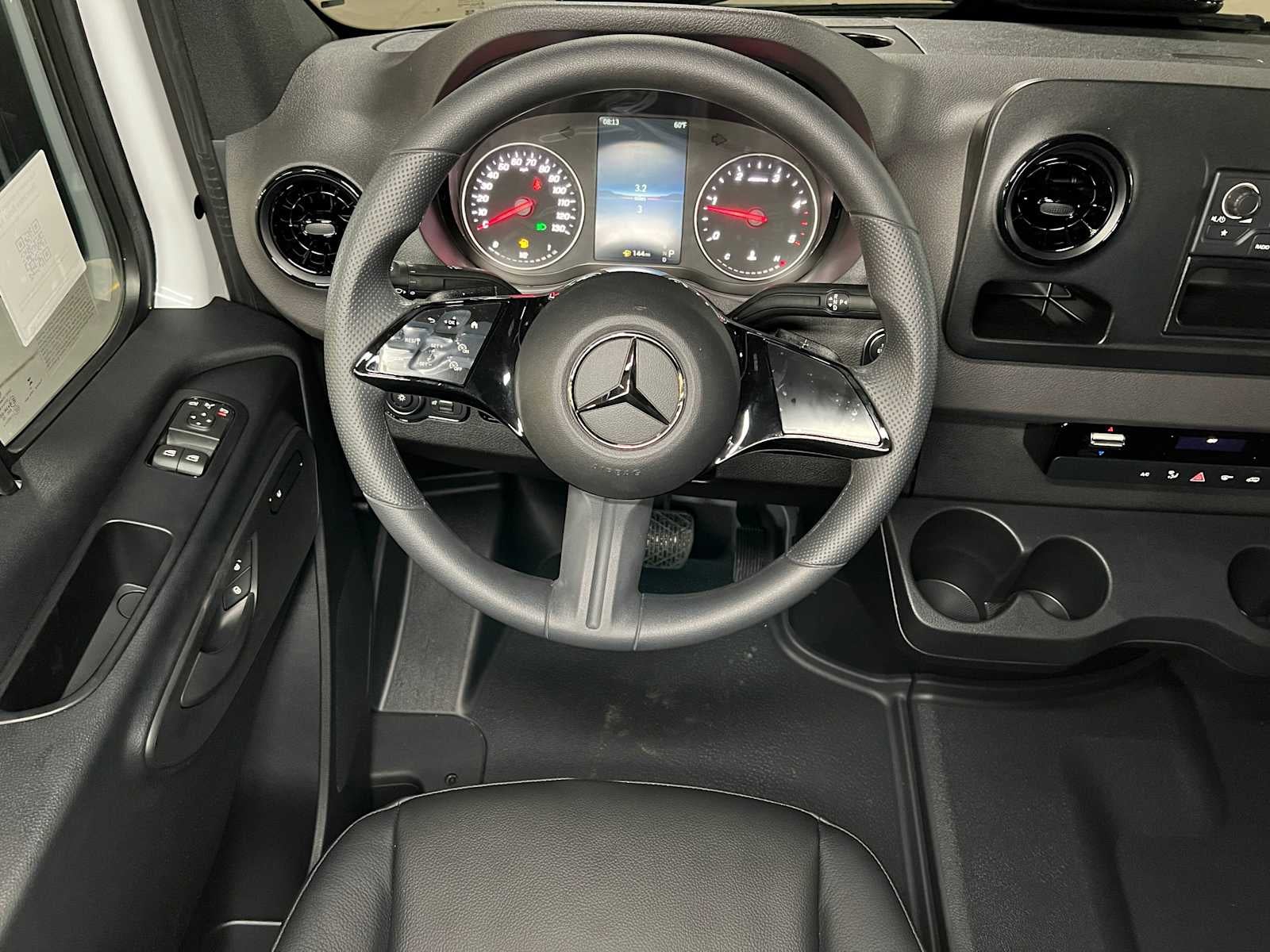 2025 Mercedes-Benz Sprinter Cargo Van 2500 High Roof I4 Diesel HO 170 RWD