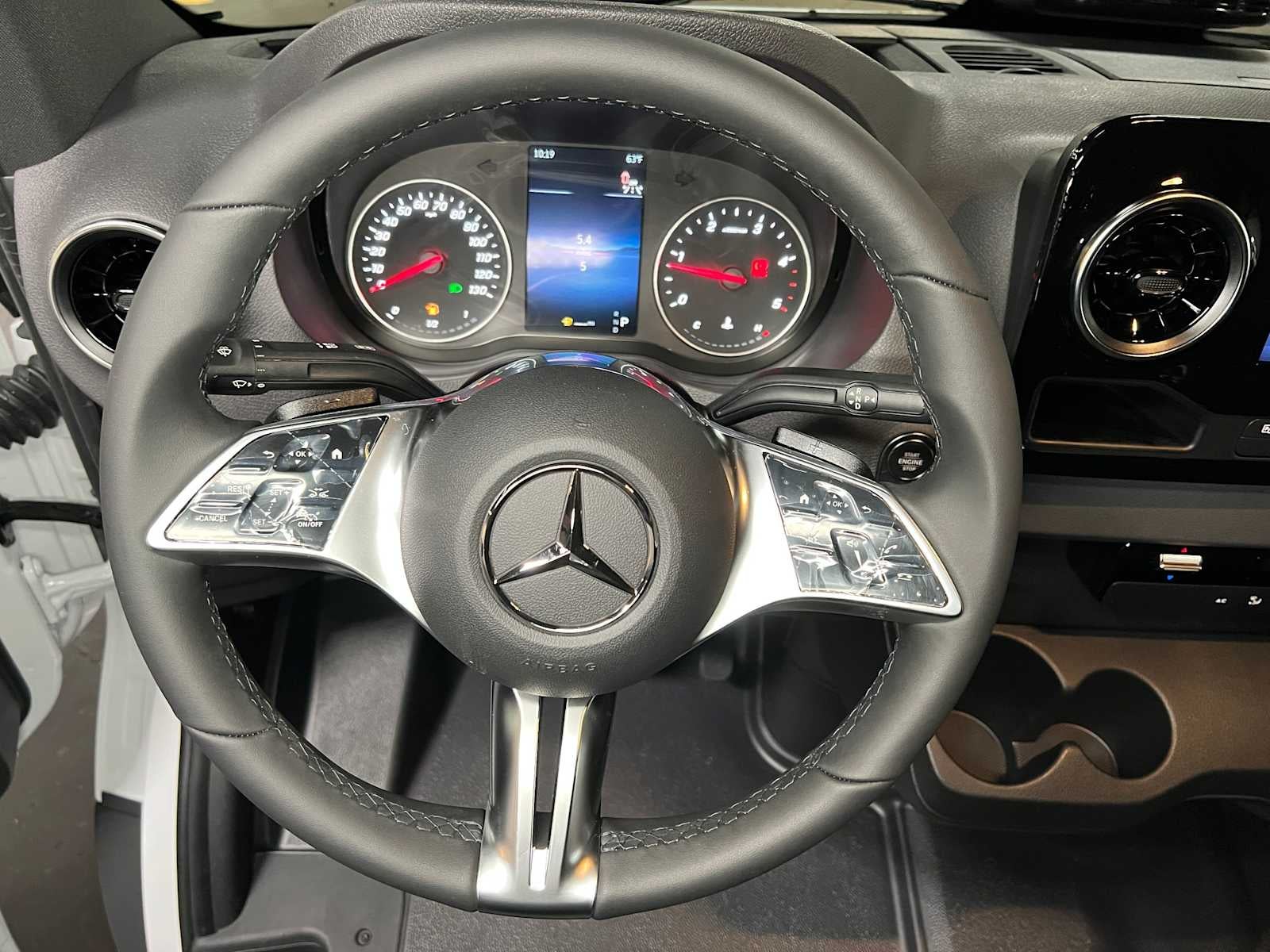 2026 Mercedes-Benz Sprinter 2500 High Roof I4 Diesel HO 170 RWD