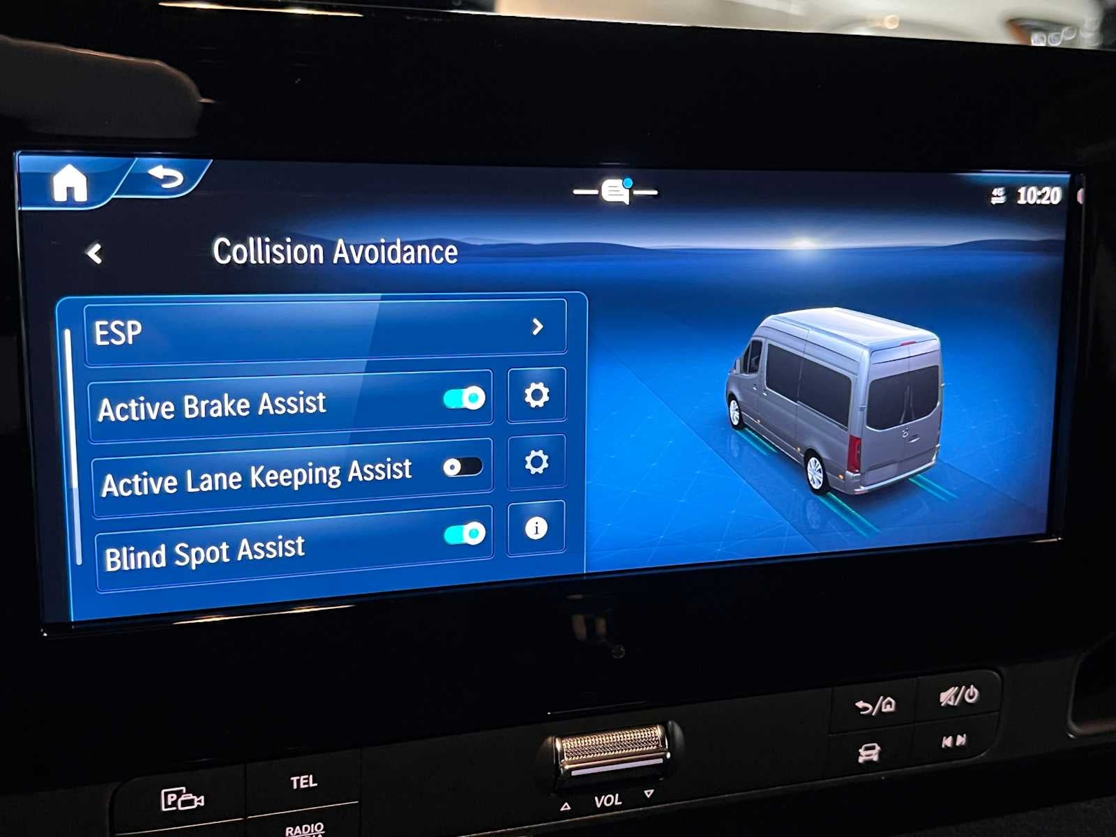 2026 Mercedes-Benz Sprinter 2500 High Roof I4 Diesel HO 170 RWD