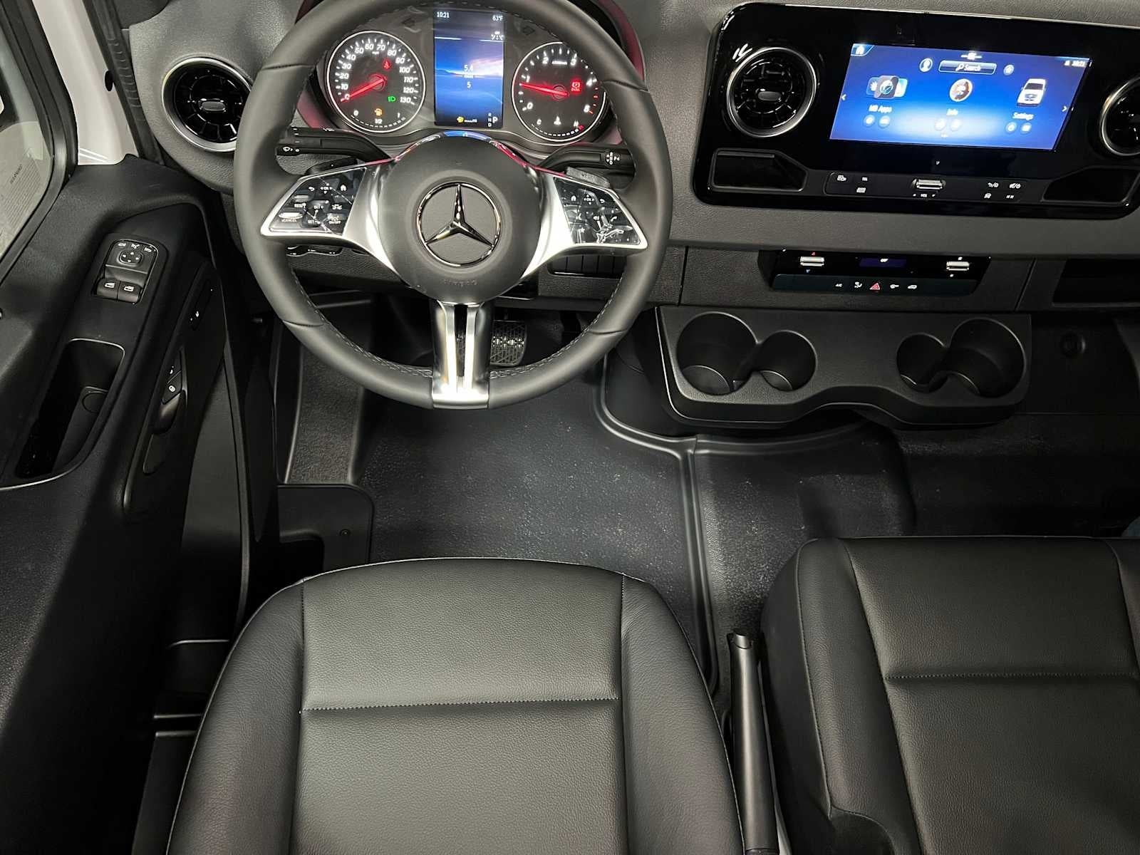2026 Mercedes-Benz Sprinter 2500 High Roof I4 Diesel HO 170 RWD