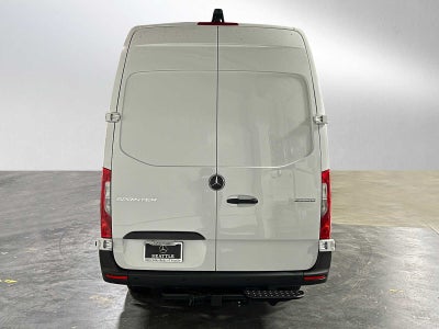 2026 Mercedes-Benz Sprinter 2500 High Roof I4 Diesel HO 170 RWD