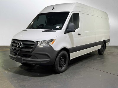 2026 Mercedes-Benz Sprinter 2500 High Roof I4 Diesel HO 170 RWD