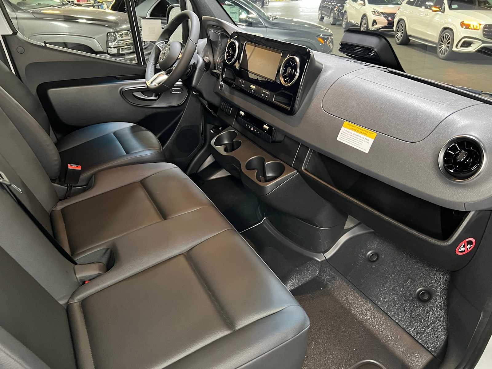 2026 Mercedes-Benz Sprinter 2500 High Roof I4 Diesel HO 170 RWD