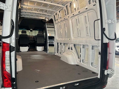 2025 Mercedes-Benz Sprinter Cargo Van 2500 High Roof I4 Diesel HO 170 RWD