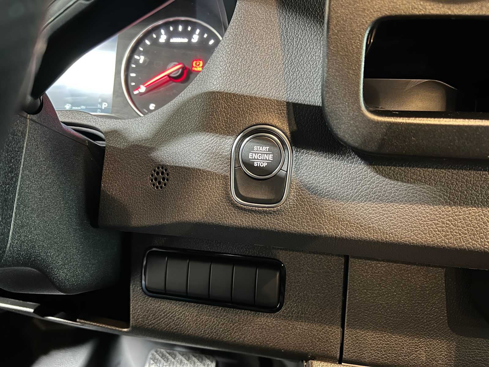 2025 Mercedes-Benz Sprinter Cargo Van 2500 High Roof I4 Diesel HO 170 RWD