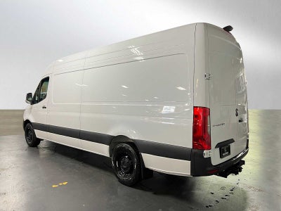 2025 Mercedes-Benz Sprinter Cargo Van 2500 High Roof I4 Diesel HO 170 RWD